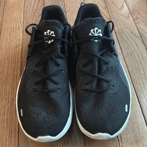 EUC Nike Flex running shoes